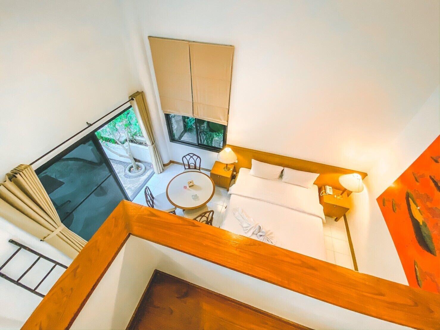 Nern Chalet Beachfront Hotel Huahin Kültér fotó